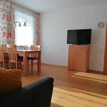 Alpenglueck Apartamento *