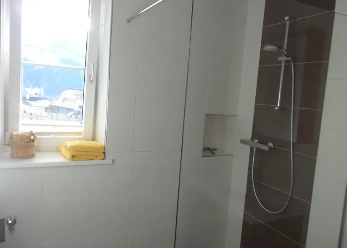 Appartement Alpenglueck *